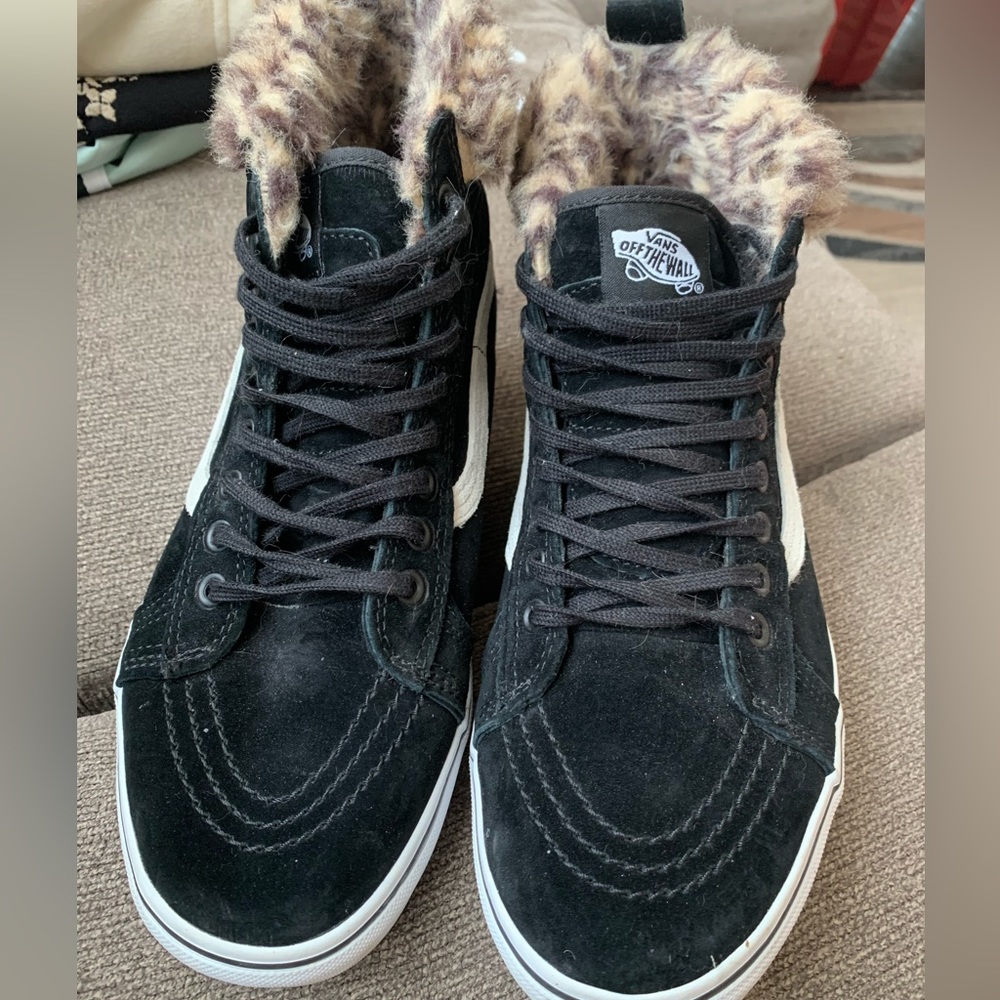 Vans - Picture 4 of 7